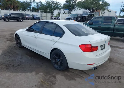 2012 BMW 328I z USA, uszkodzony, nr VIN WBA3A5G56CNN65768